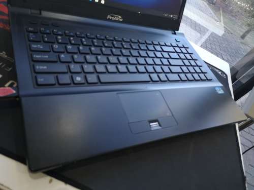 *AS NEW (MINT)*GREAT PERFORMER*PROLINE W351*i5-2450m*8GB RAM*500GB HDD*HD DISPLAY*DVD